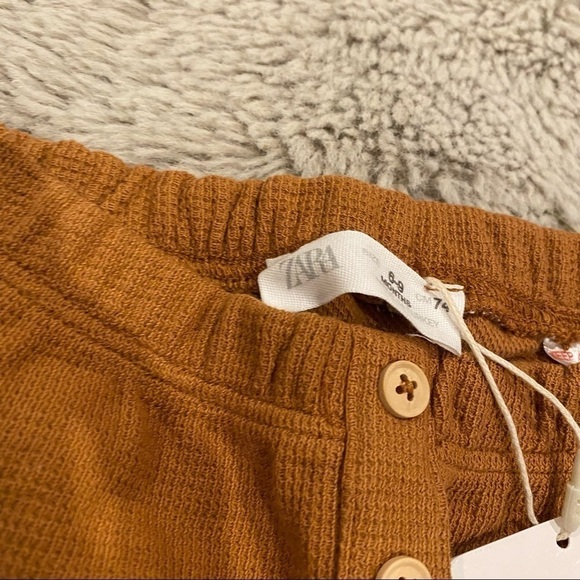 ZARA BUTTONED WAFFLE KNIT PANTS 6/9m NWT - Picture 4 of 7